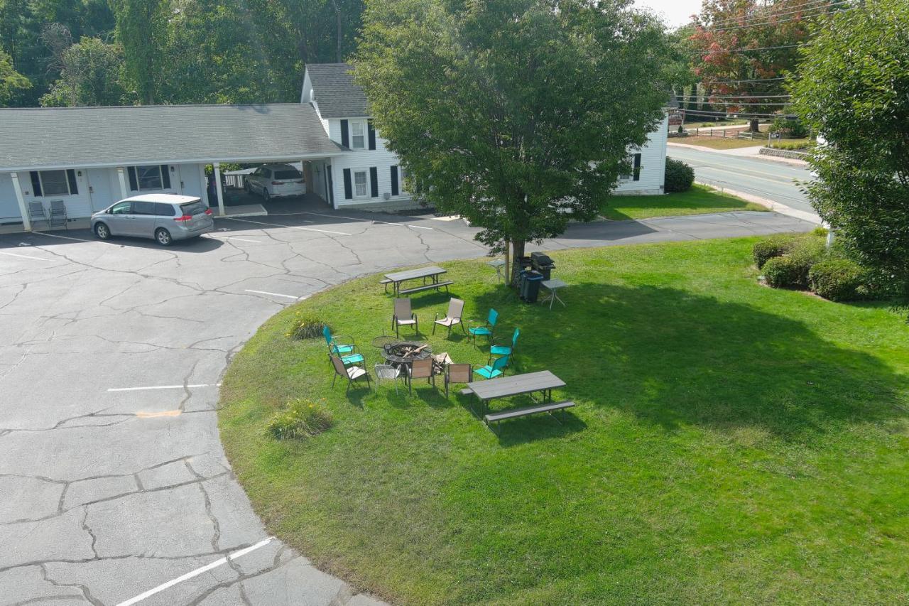 Colonial Motel ノース・コンウェー エクステリア 写真