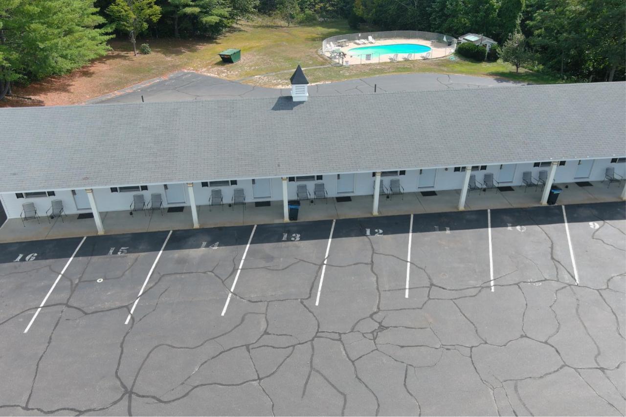 Colonial Motel ノース・コンウェー エクステリア 写真