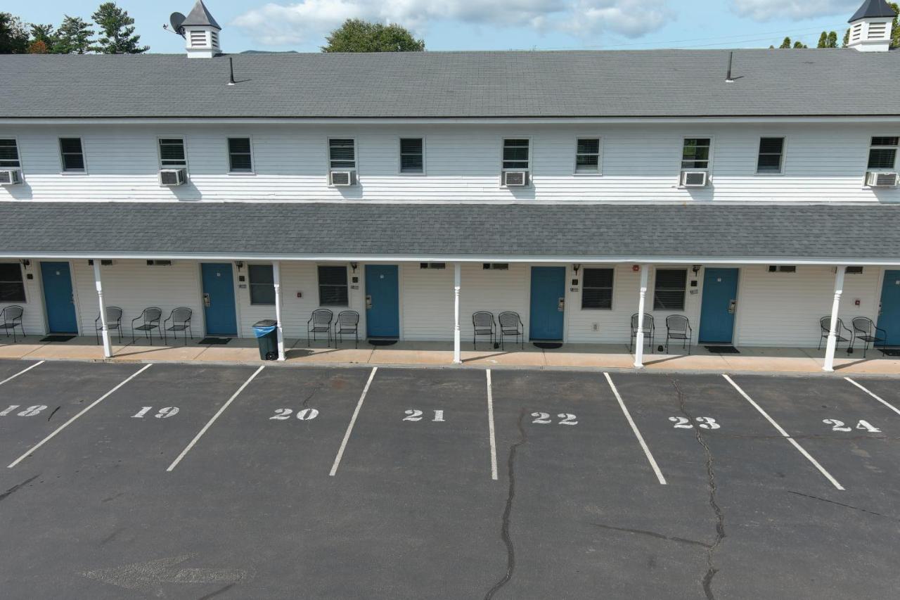 Colonial Motel ノース・コンウェー エクステリア 写真