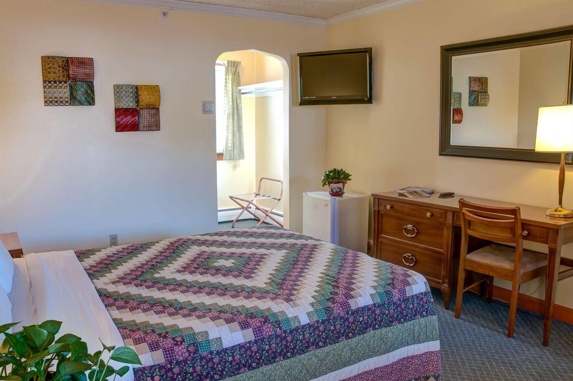 Colonial Motel ノース・コンウェー エクステリア 写真